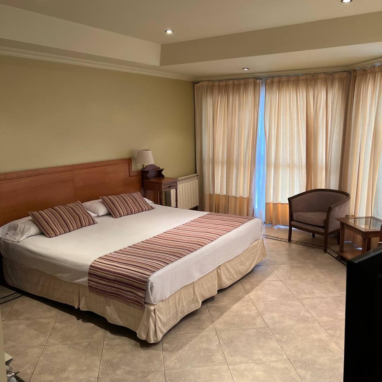 Hotel Del Dique Cabra Corral Εξωτερικό φωτογραφία