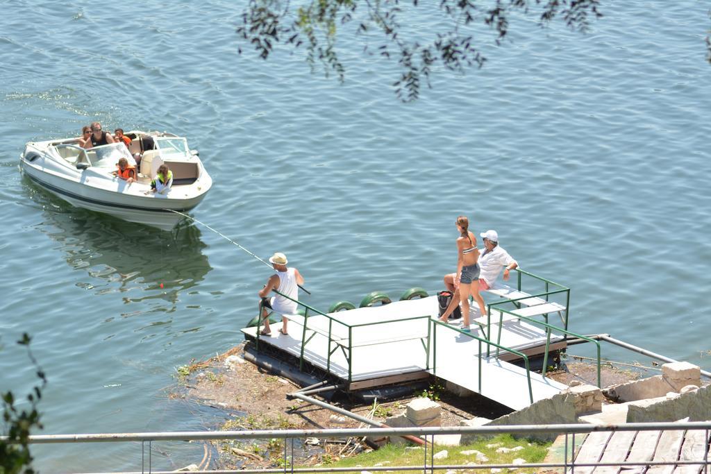 Hotel Del Dique Cabra Corral Εξωτερικό φωτογραφία
